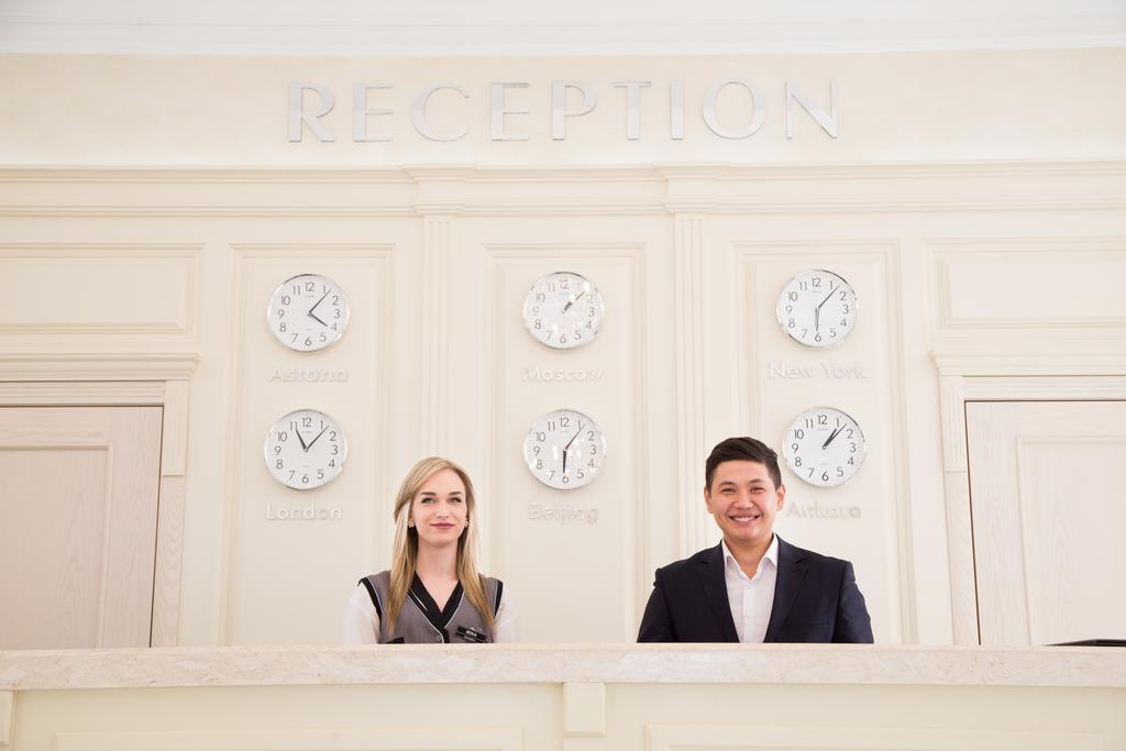 Business Hotel Almaty Luaran gambar